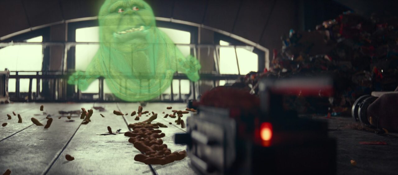 Postvis: The hungry Slimer escapes the containment unit and seeks refuge in the Firehouse attic in search of food. ©SONY